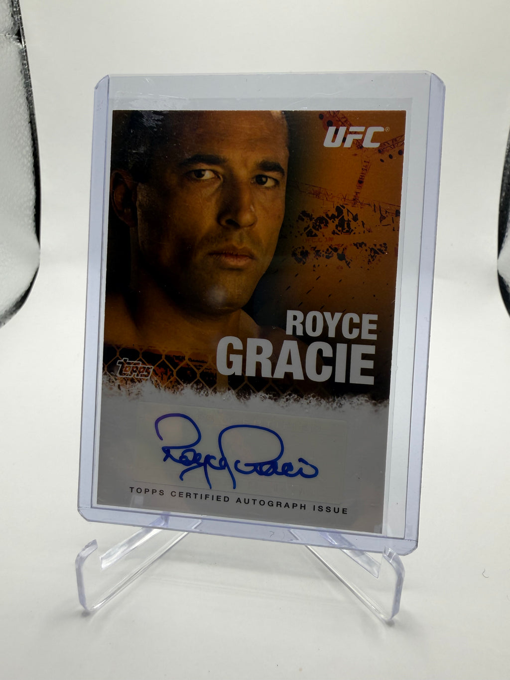 2010 Topps UFC Fighter Autographs Royce Gracie Autograph #FA-RG