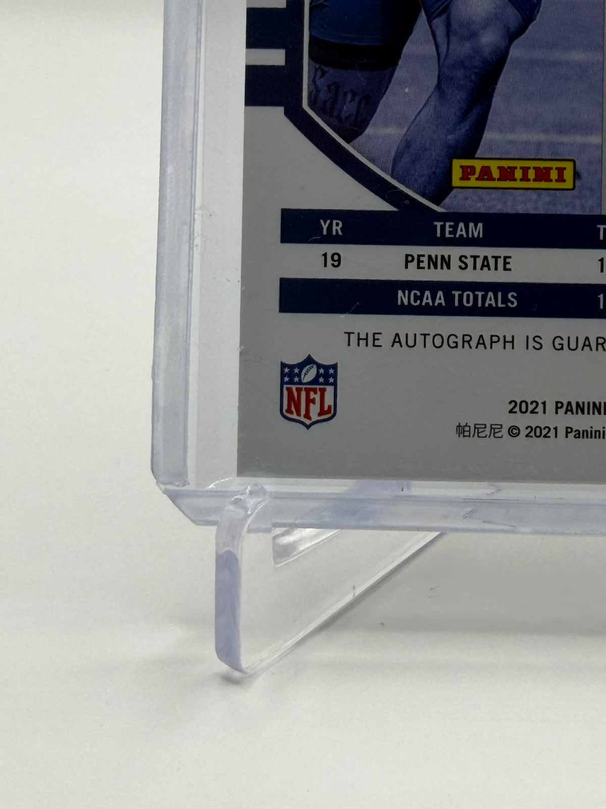 2021 Panini Absolute Football Micah Parsons Rookie Autographs Spectrum Orange #158 Auto RC /75