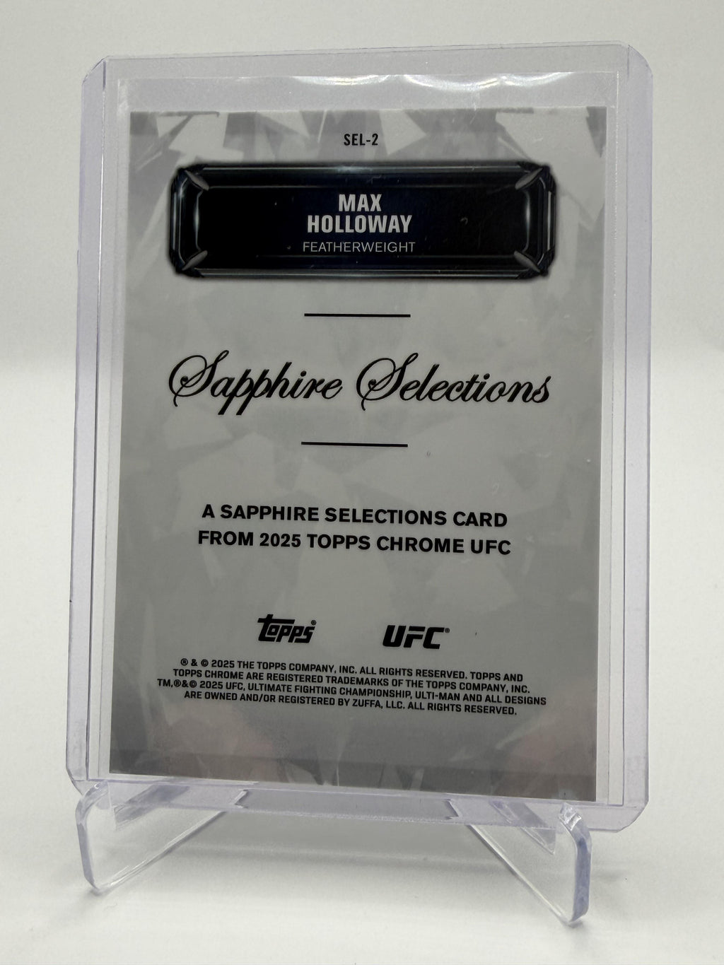 2025 Topps Chrome Sapphire UFC Max Holloway Sapphire Selections