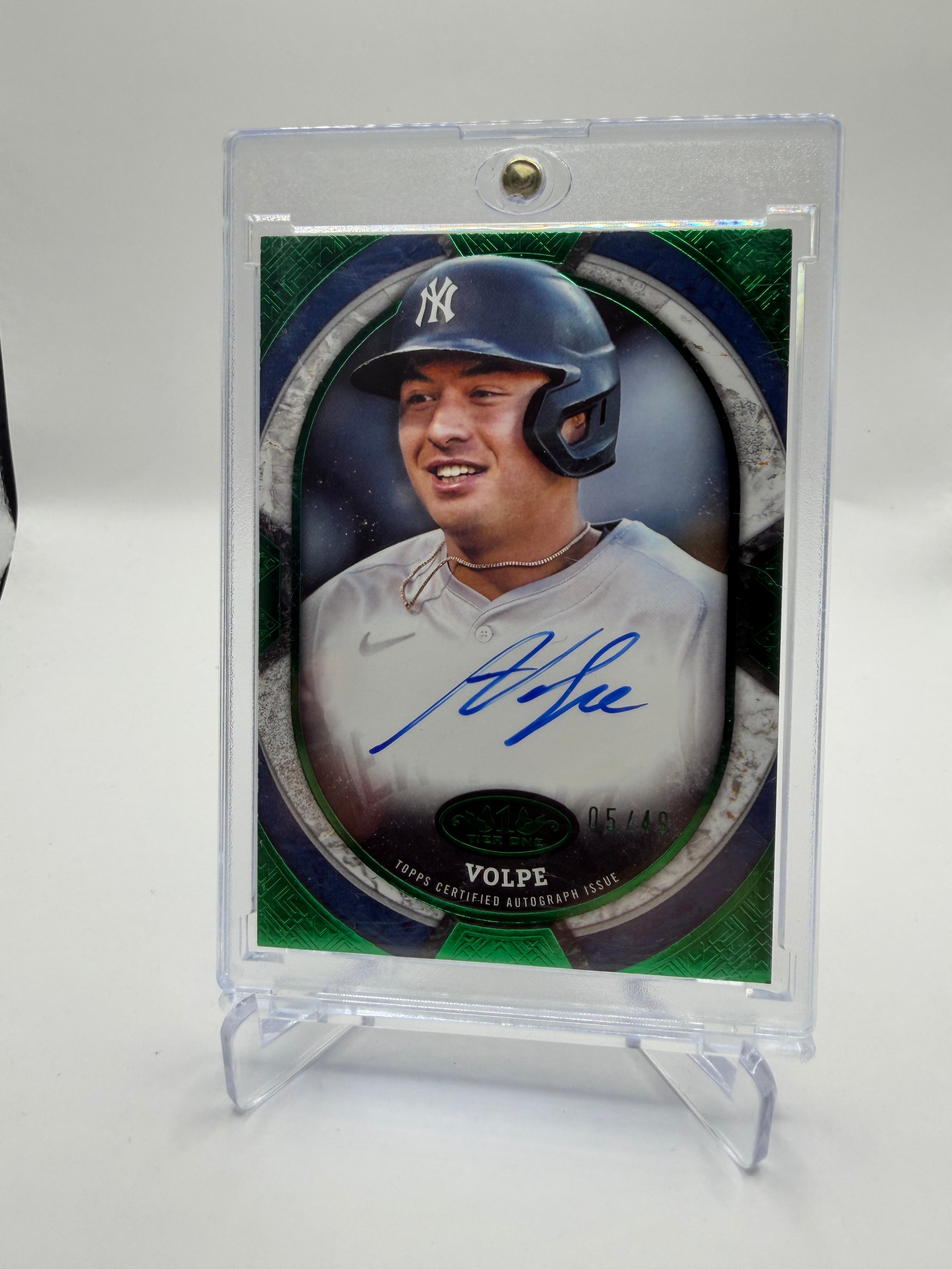 2025 Topps Tier One Baseball Tier One Shots Autographs Green Parallel Anthony Volpe #TOS-AV Autograph /49