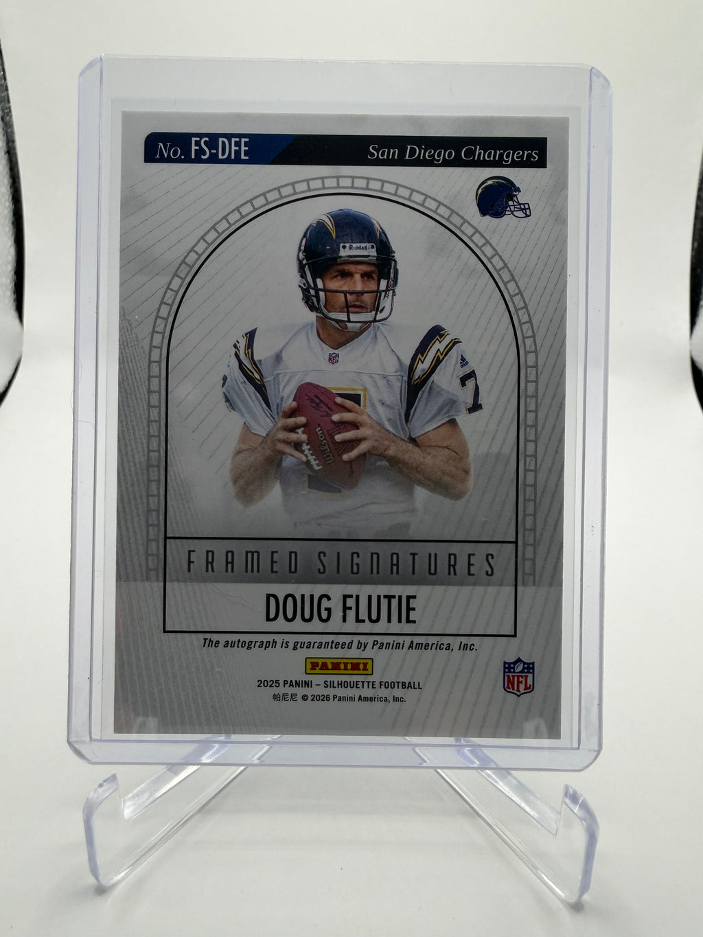 2025 Panini Silhouette Football Doug Flutie Framed Signatures Auto #FS-DFE /199