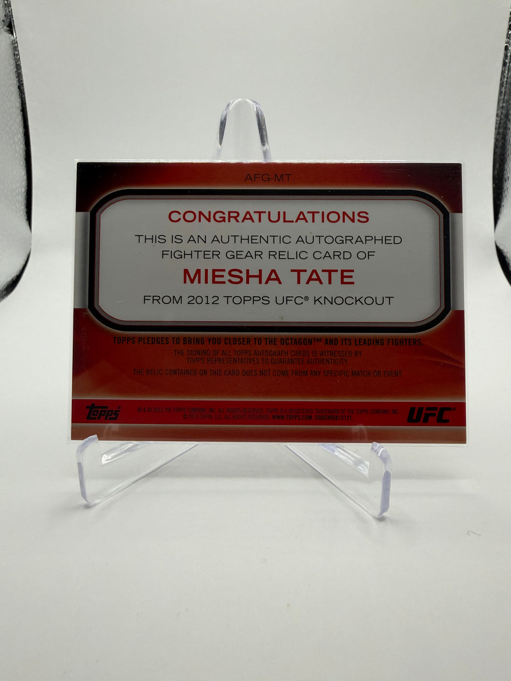 2012 Topps UFC Knockout Miesha Tate Autographed Fighter Gear Relic #AFG-MT /225