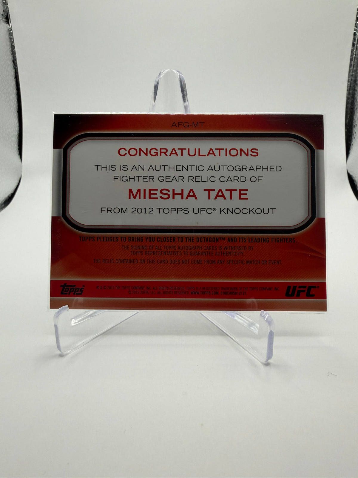 2012 Topps UFC Knockout Miesha Tate Autographed Fighter Gear Relic #AFG-MT /225