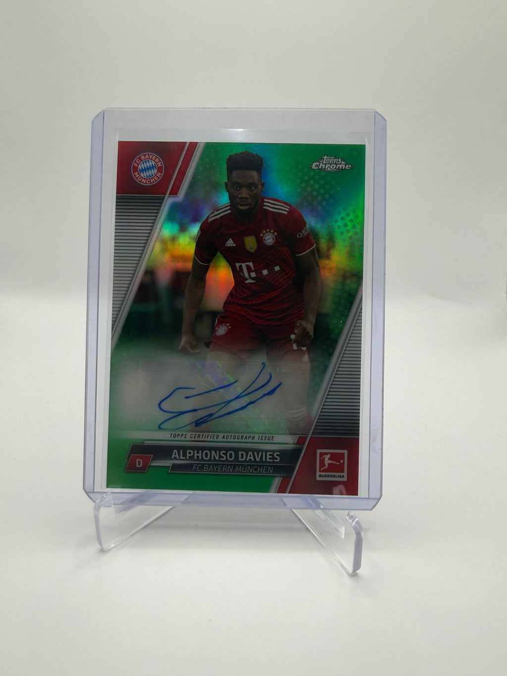 2021-22 Topps Chrome Bundesliga Alphonso Davies Bundesliga Autographs Green Refractor Auto /99