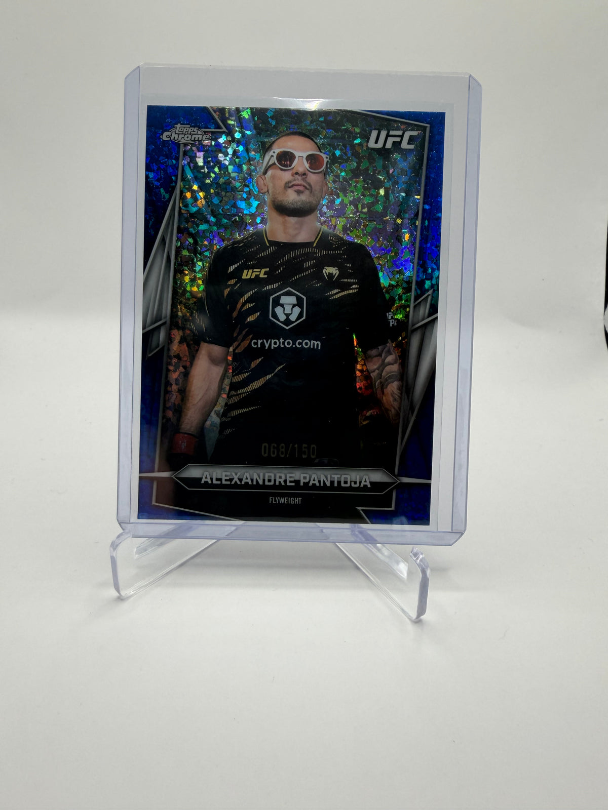2026 Topps Chrome UFC Alexandre Pantoja #40 Blue Refractor /150