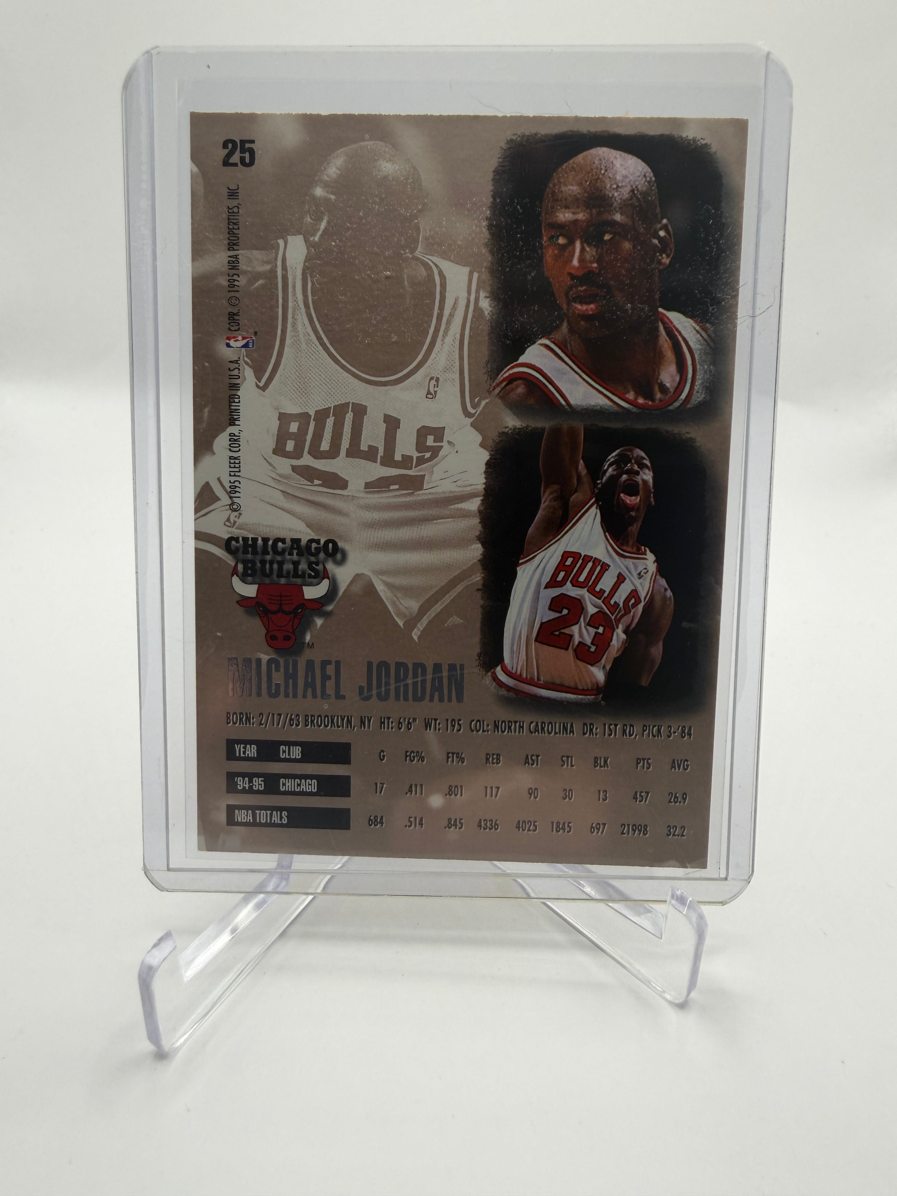 1995-96 Fleer Ultra Michael Jordan #25 Base