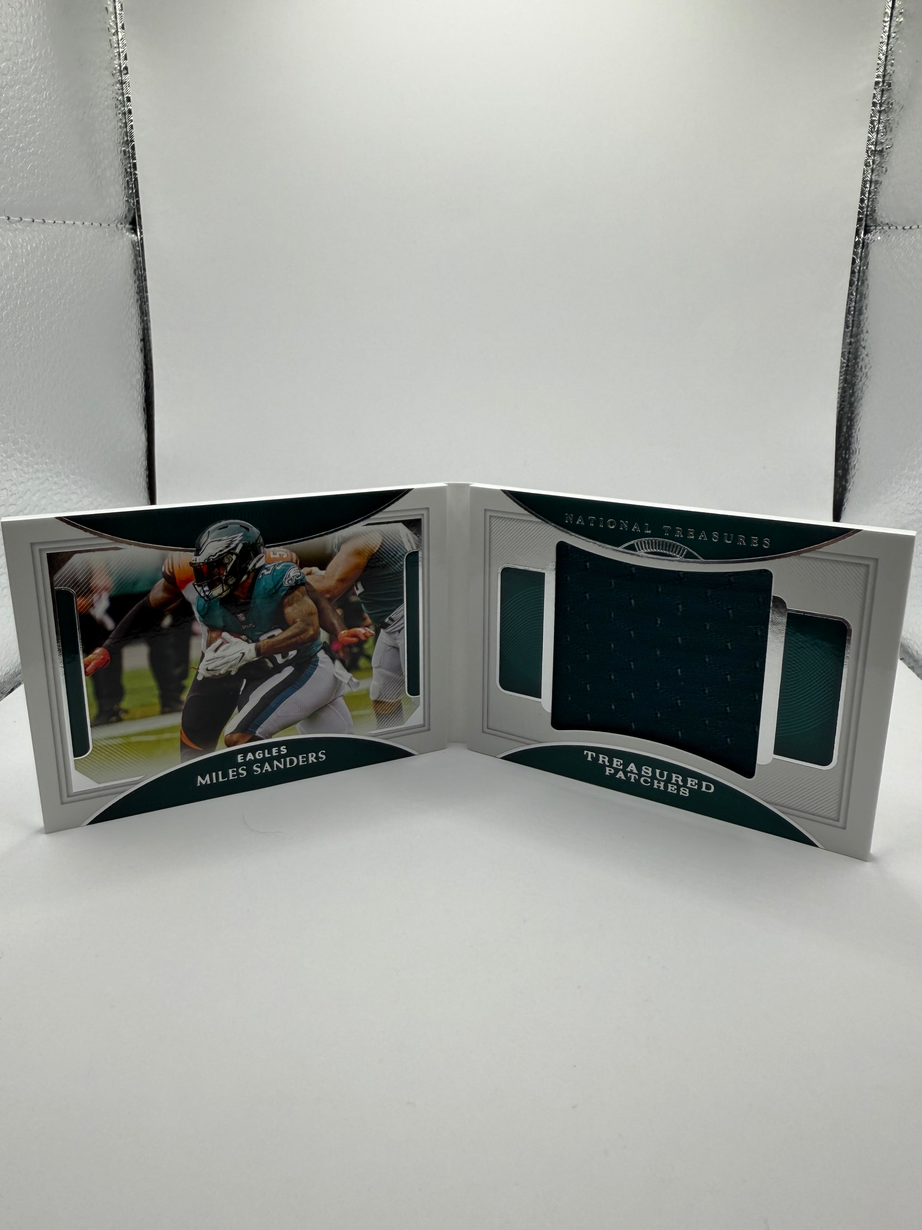 2020 Panini National Treasures Football Treasured Patches Miles Sanders Booklet Patch /25