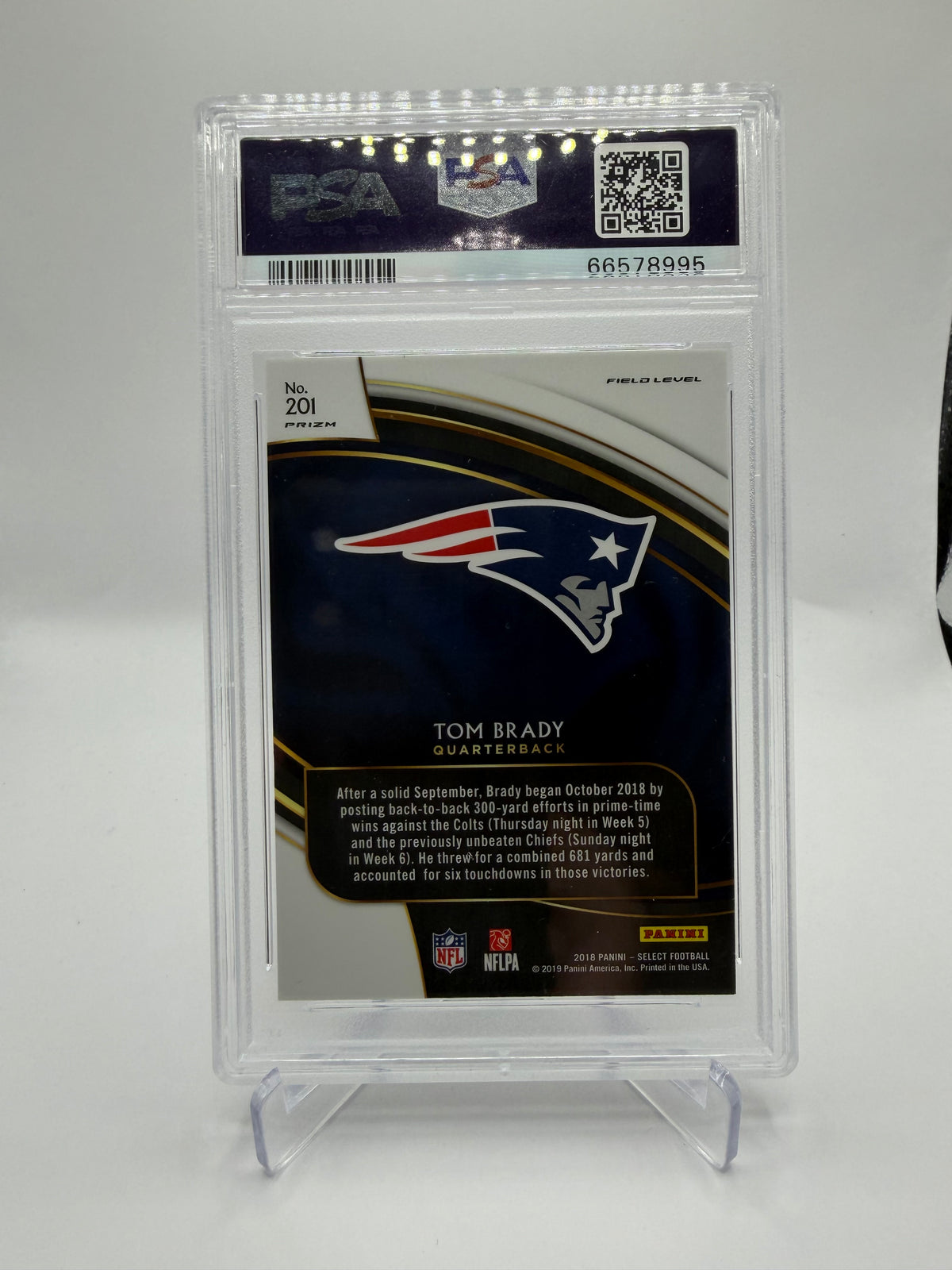 2018 Panini Select Football Field Level Silver Prizm #201 Tom Brady PSA 9